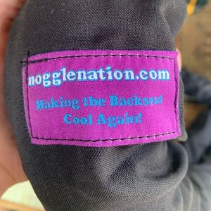 The Noggle - get cool air to pets in the back seat